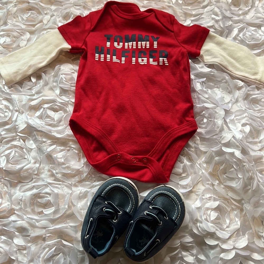 Brand new Tommy Hilfiger body suit long sleeve shirt with no tag for 0-3 M boy.